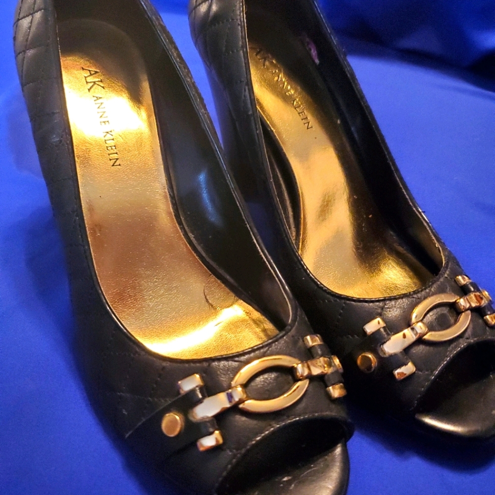 Anne Klein Textured and Embellished Pumps